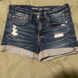 AE Women’s Midi Shorts